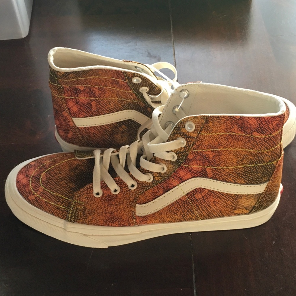Vans High Top Sneakers New